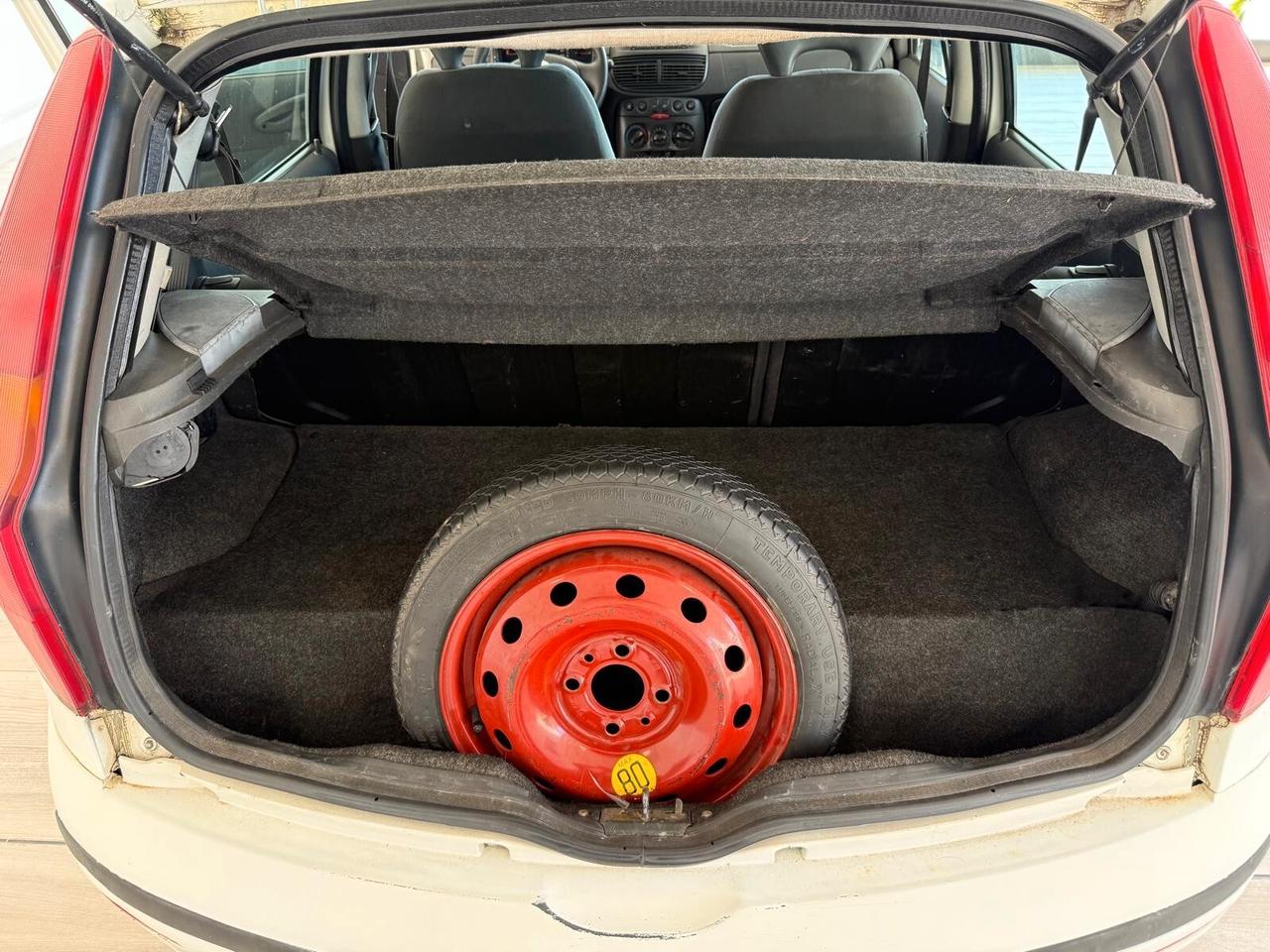 Fiat Punto 1.2 5 porte Active Natural Power