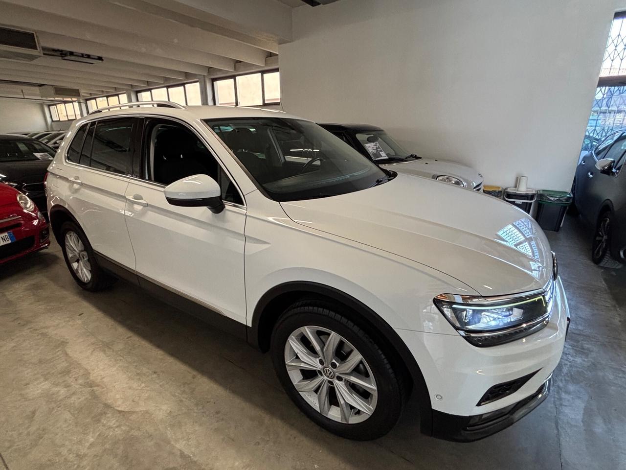 Volkswagen Tiguan 2.0 TDI DSG 4MOTION ALCANTARA