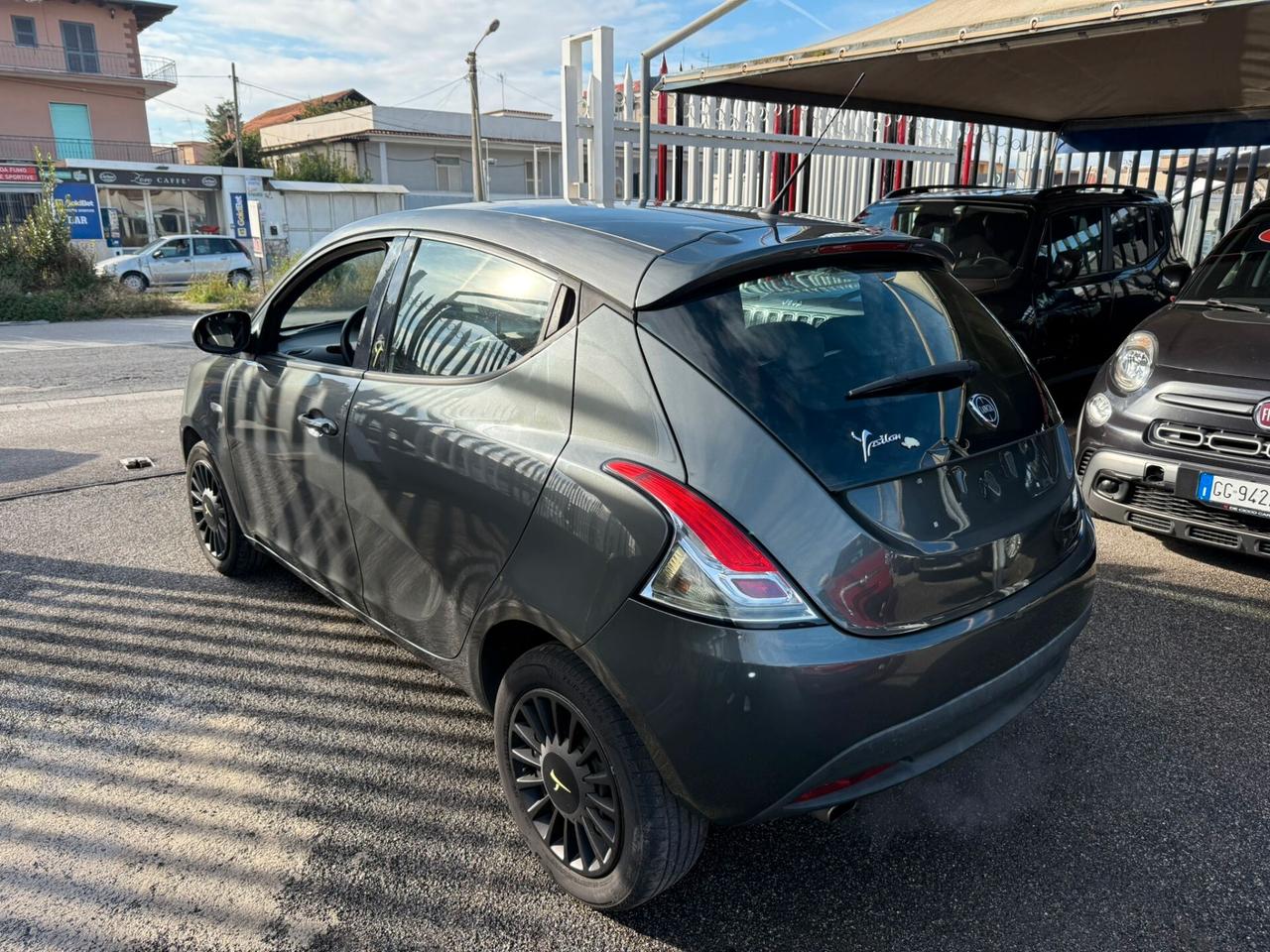 Lancia Ypsilon 1.2 69 CV 5 porte GPL Ecochic Elefantino