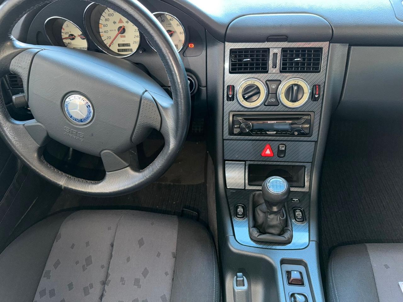 Mercedes-benz SLK 200