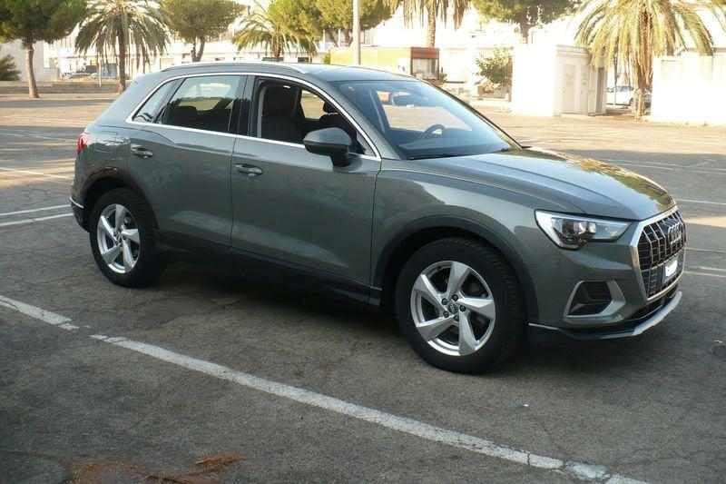 Audi Q3 Q3 35 TDI S tronic Business Advanced