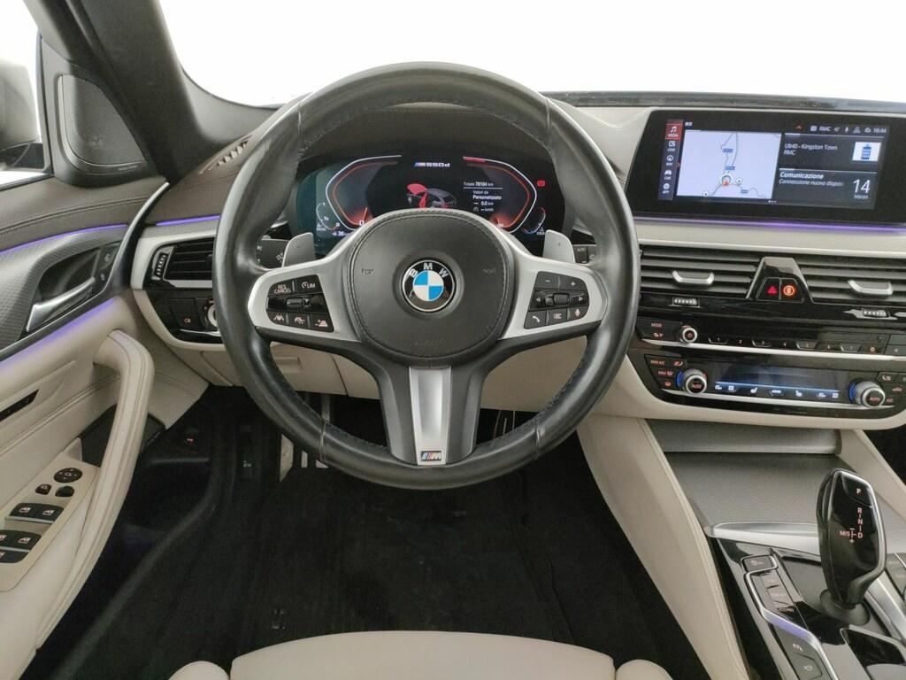 BMW Serie 5 M Touring 550 d xDrive Steptronic