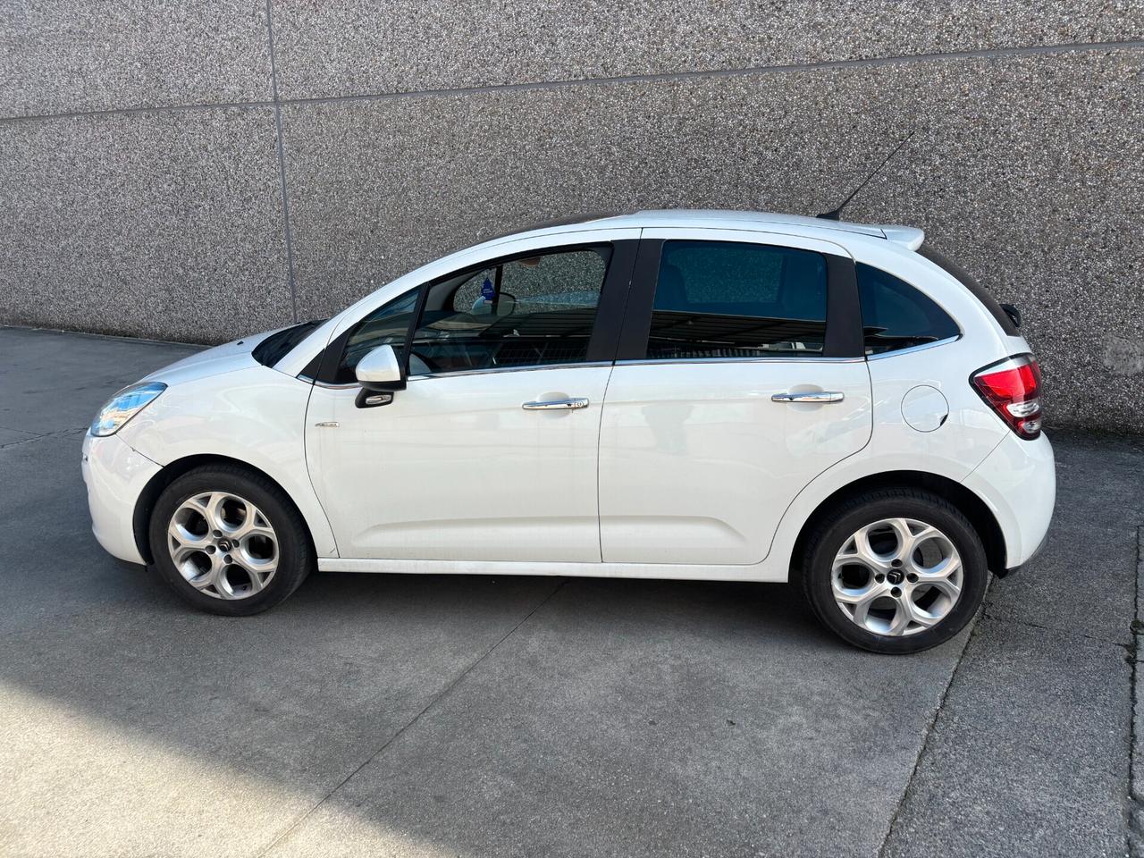 Citroen C3 PureTech 82 Live Edition