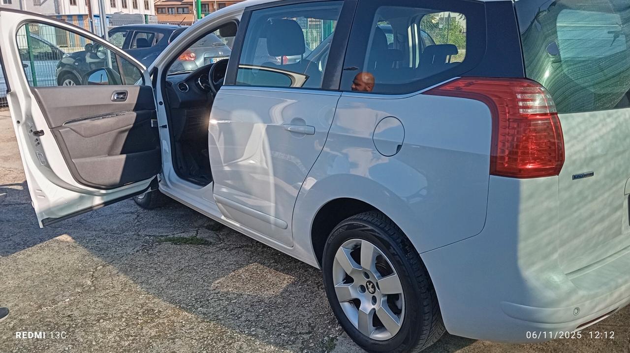 Peugeot 5008 PureTech Turbo 130 S&S Active