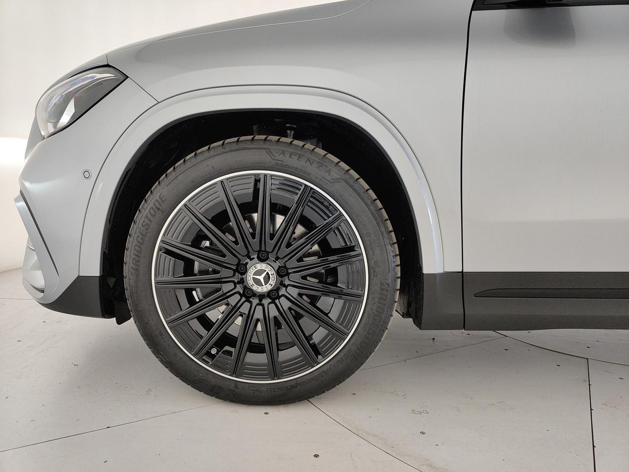 Mercedes-Benz GLA 180 Automatic
