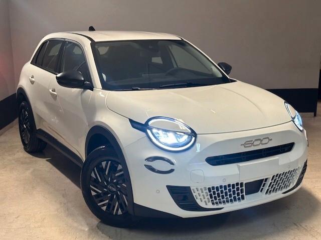 Fiat 600 Hybrid DCT MHEV La Prima PRONTA CONSEGNA