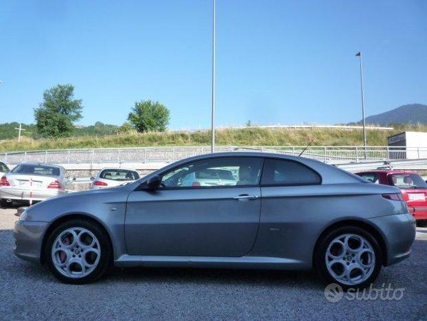 ALFA ROMEO GT 3.2 V6 24V cat Luxury