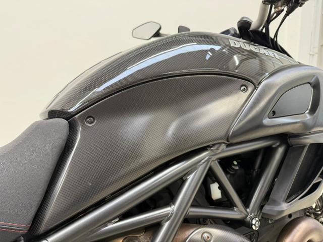 DUCATI Diavel CARBON