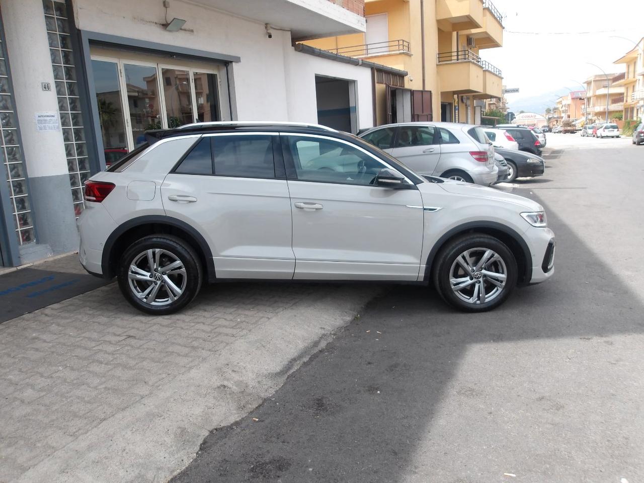 Volkswagen T-Roc 2.0 tdi R-Line 115cv
