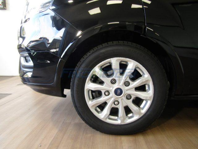 FORD Tourneo Custom 320 2.0 EcoBlue 130CV L2H1 Titanium 9 POSTI