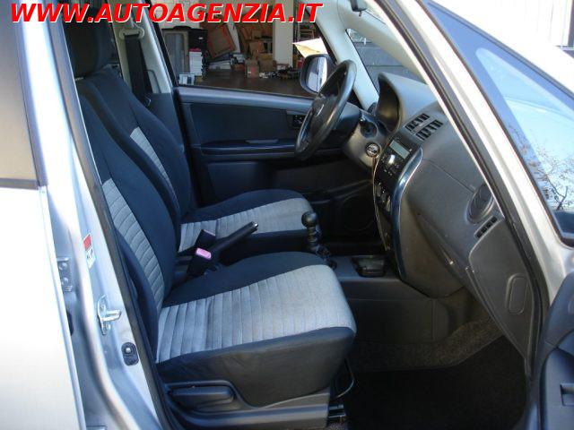 FIAT Sedici 1.9 MJT 4x4 Dynamic.