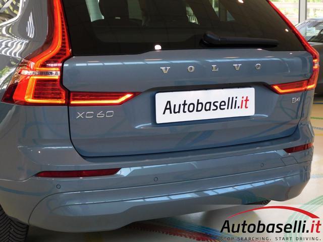 VOLVO XC60 B4 (D) MHEV 197CV AUTOMATICO CORE N1 - IVA ESPOSTA