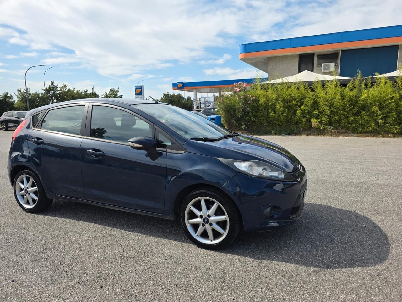 Ford Fiesta 1.4 5 porte Bz.- GPL Titanium