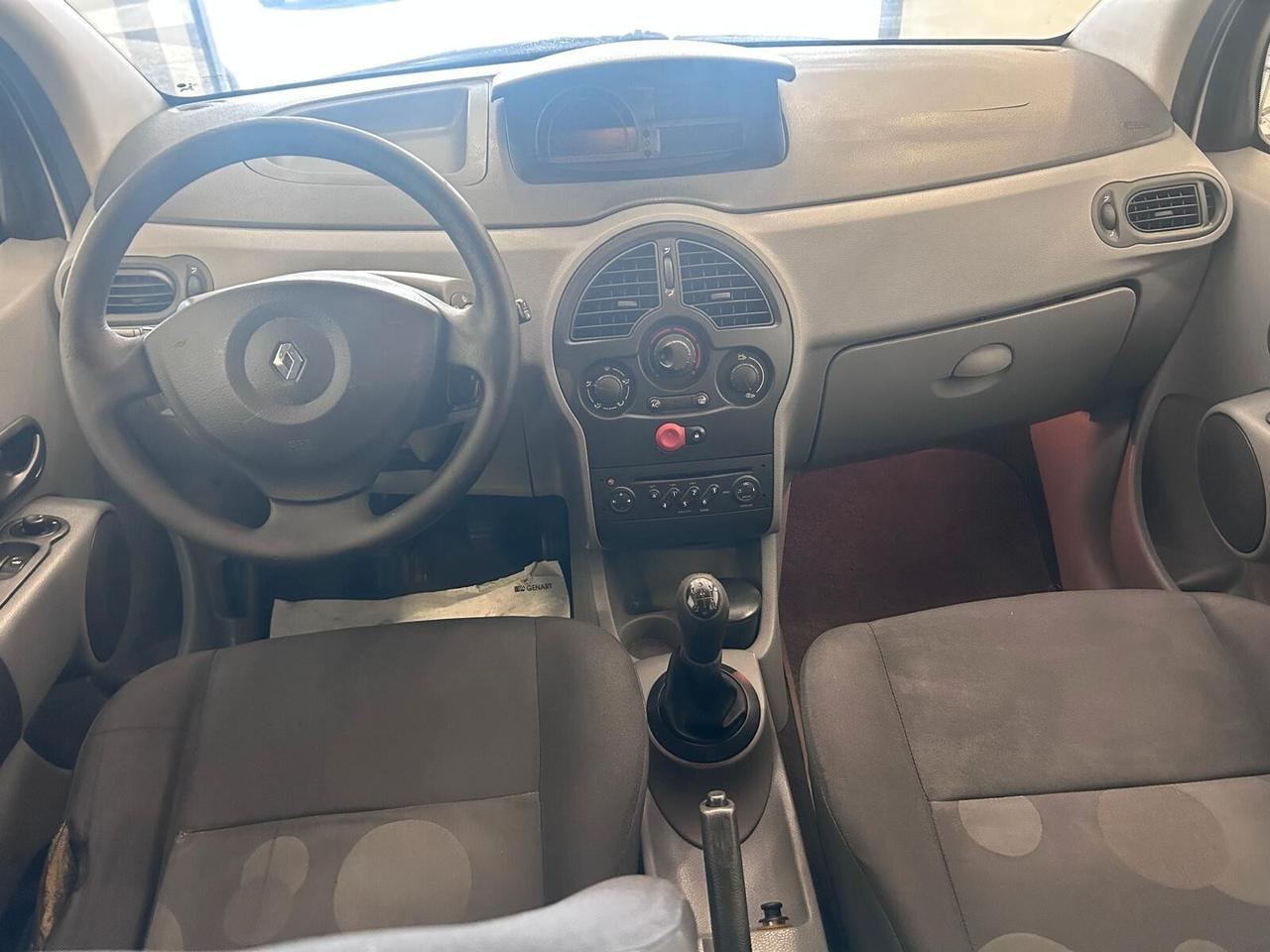 Renault Modus 1.5 dCi 85CV Initiale 2006