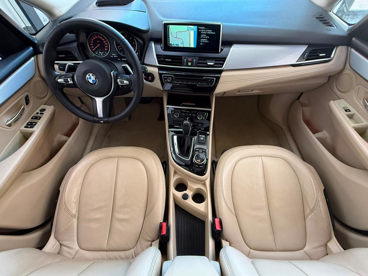 Bmw 2er Active Tourer 218d Luxury