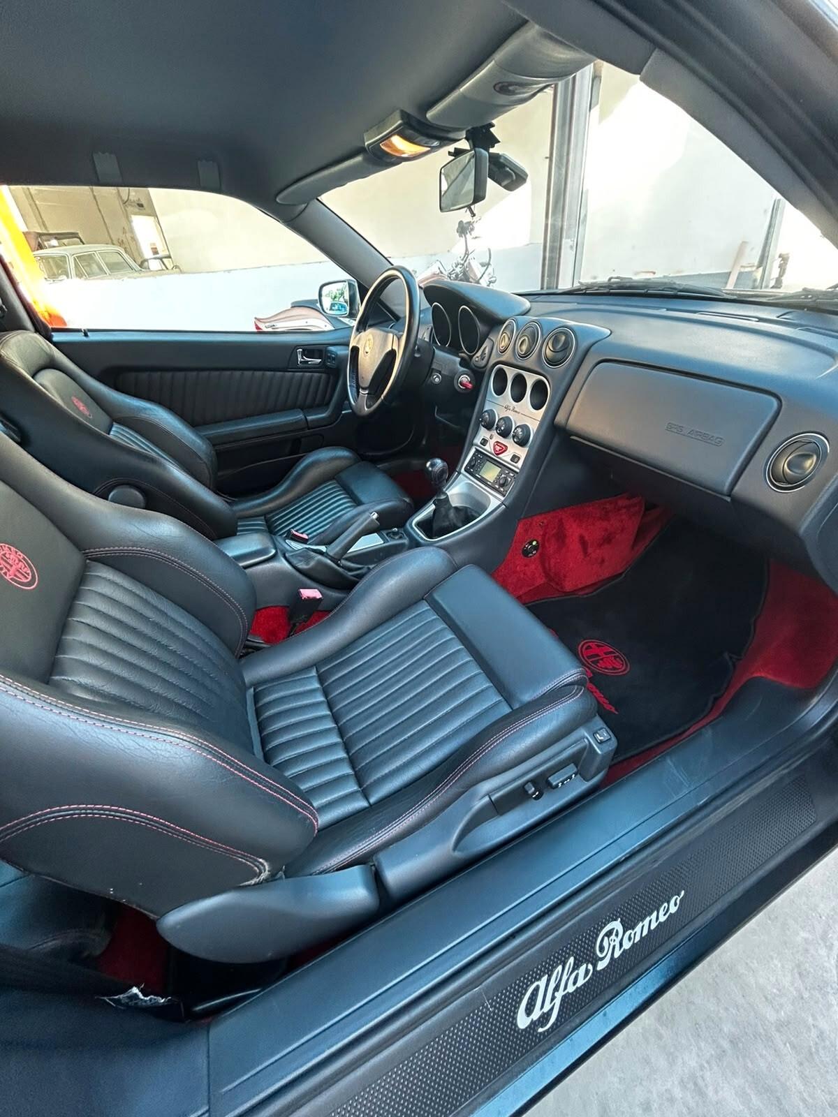 Alfa Romeo GTV 3.0i V6 24V 220CV cat L