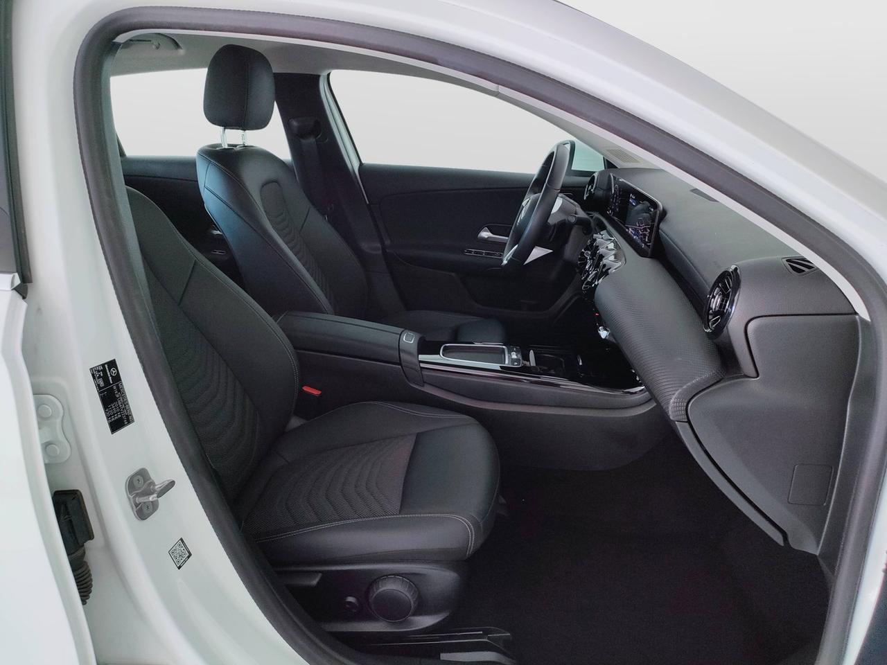 Mercedes-Benz Classe A - W177 2023 - A 180 d Advanced auto