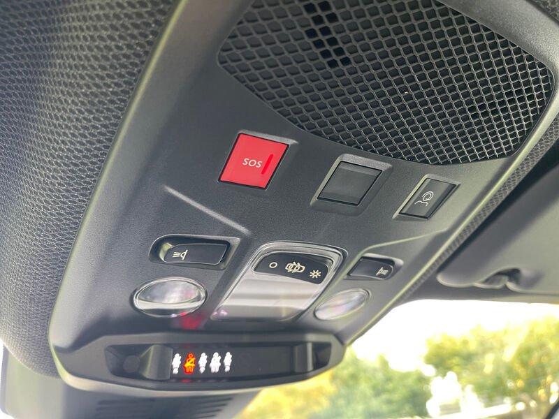 Jeep Avenger 1.2 turbo e-hybrid mhev Longitude fwd 110cv edct6 - KM0