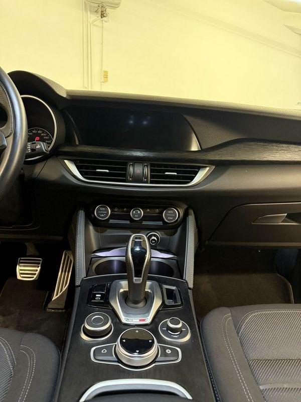 Alfa Romeo Stelvio Stelvio 2.2 Turbodiesel 160 CV AT8 RWD Super Business