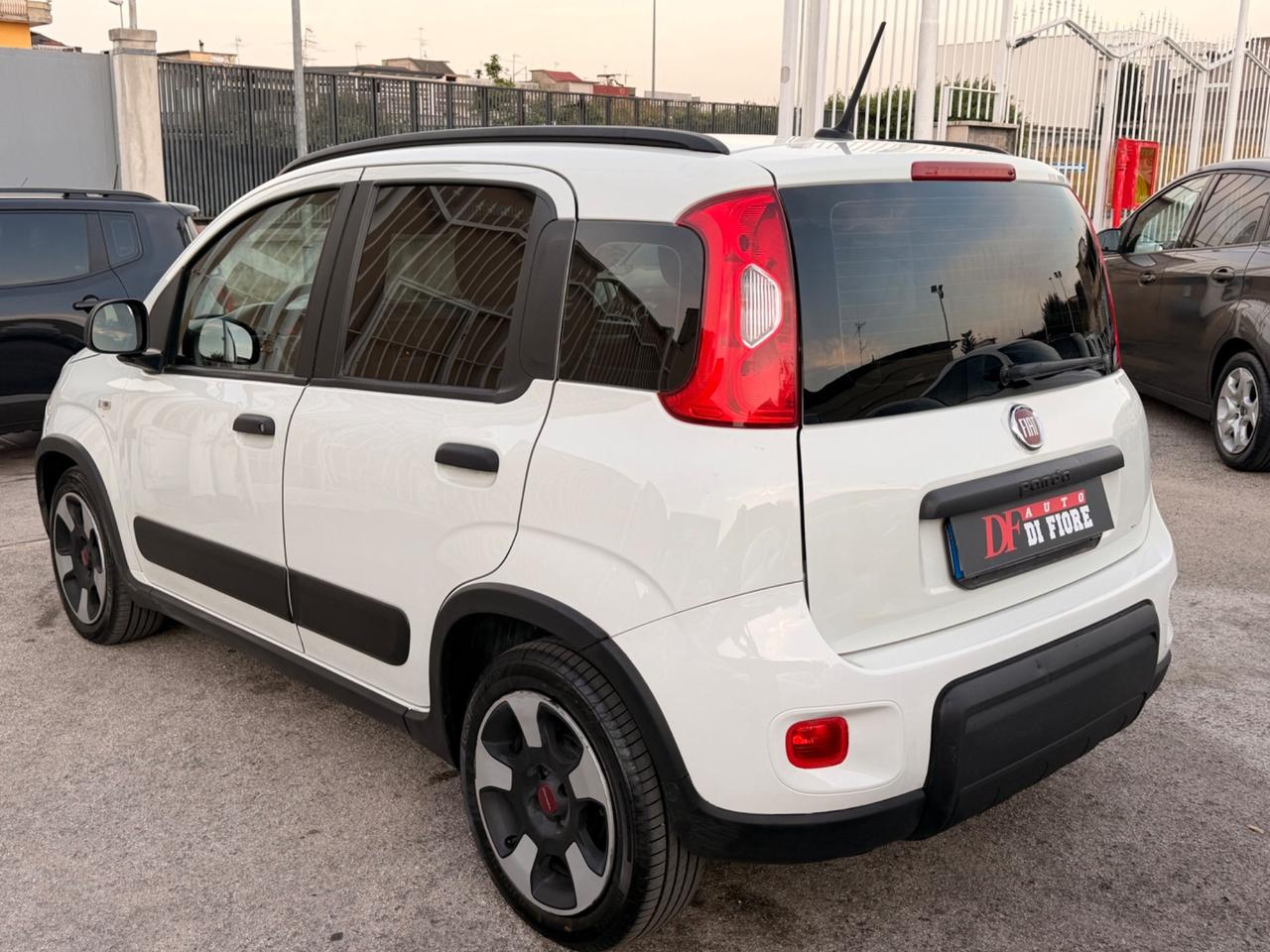 Fiat Panda 1.2 GPL DI SERIE City Cross
