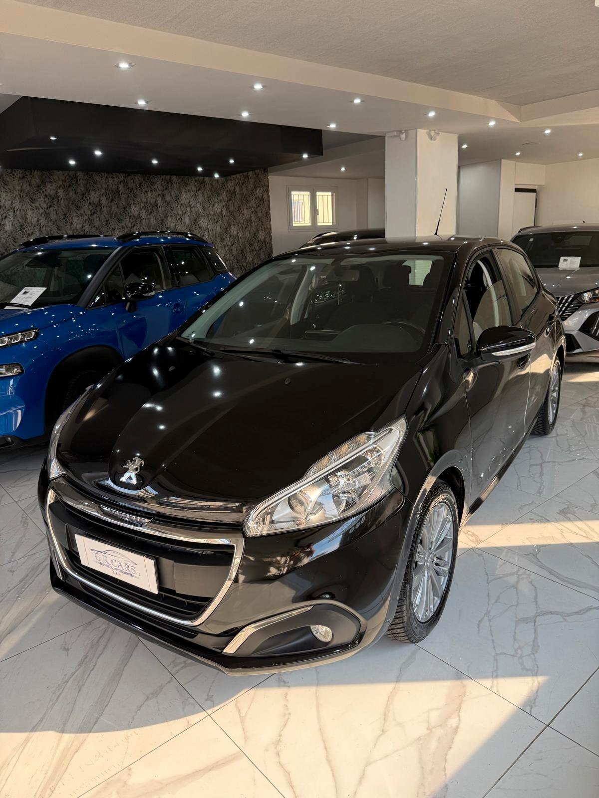Peugeot 208 BlueHDi 75 5 porte Allure