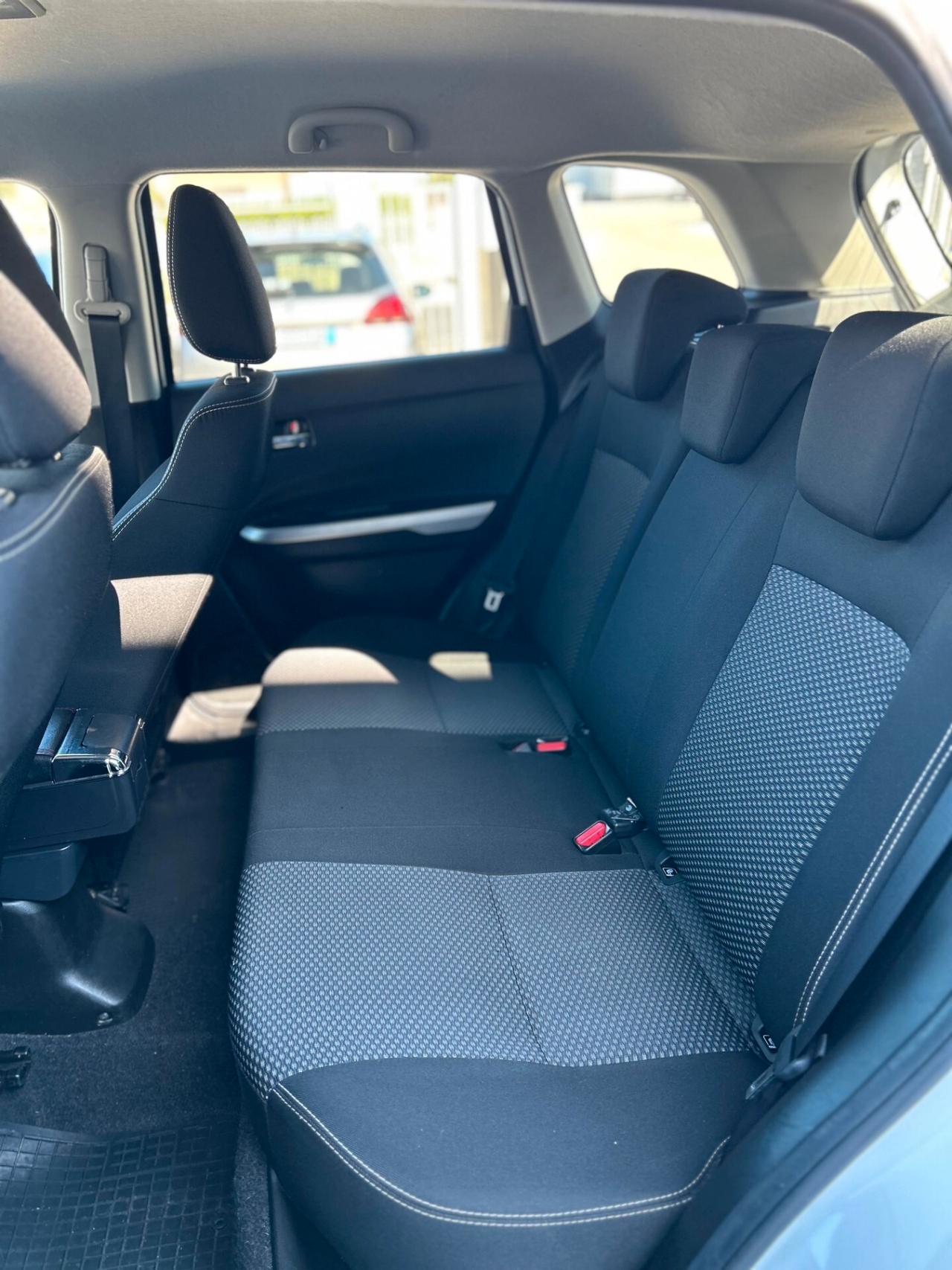 Suzuki Vitara 1.6 DDiS V-Top