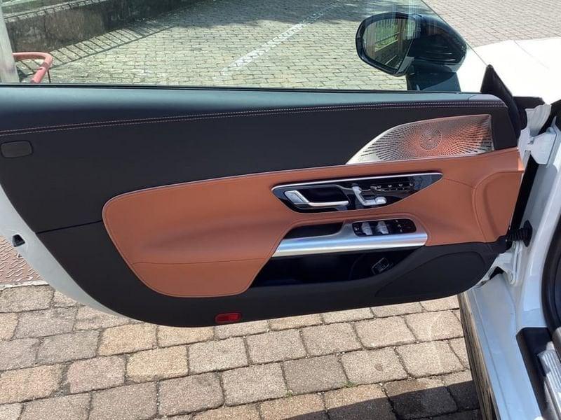 Mercedes-Benz SL 43 AMG Premium Plus