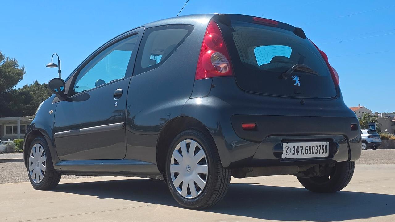 Peugeot 107 1.0 68CV 3p. Sweet Years