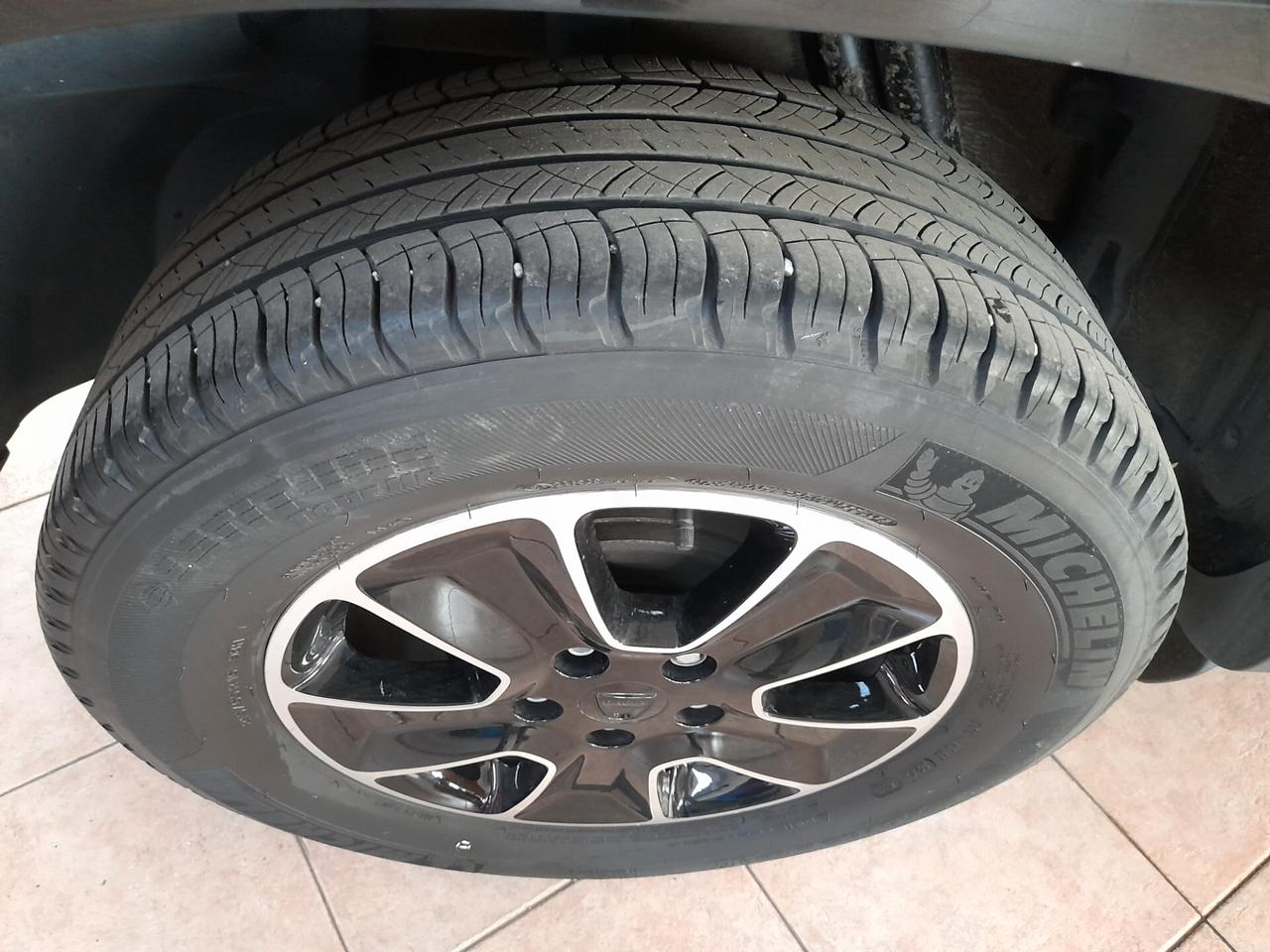 Dacia Duster 1.2 TCe 125CV S&S 4x2 Serie Limitata Black Shadow