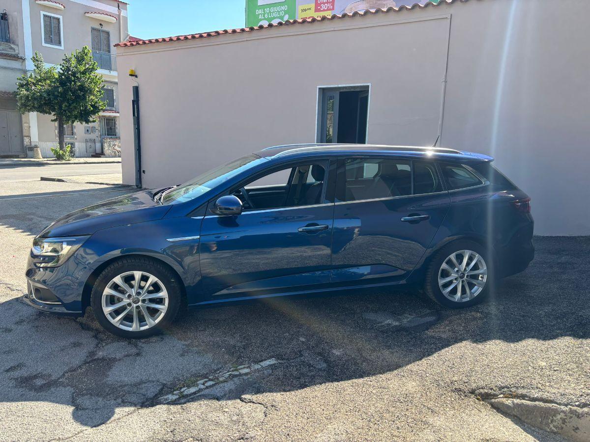 RENAULT Mégane Sporter Blue dCi 115CV Intens Energy
