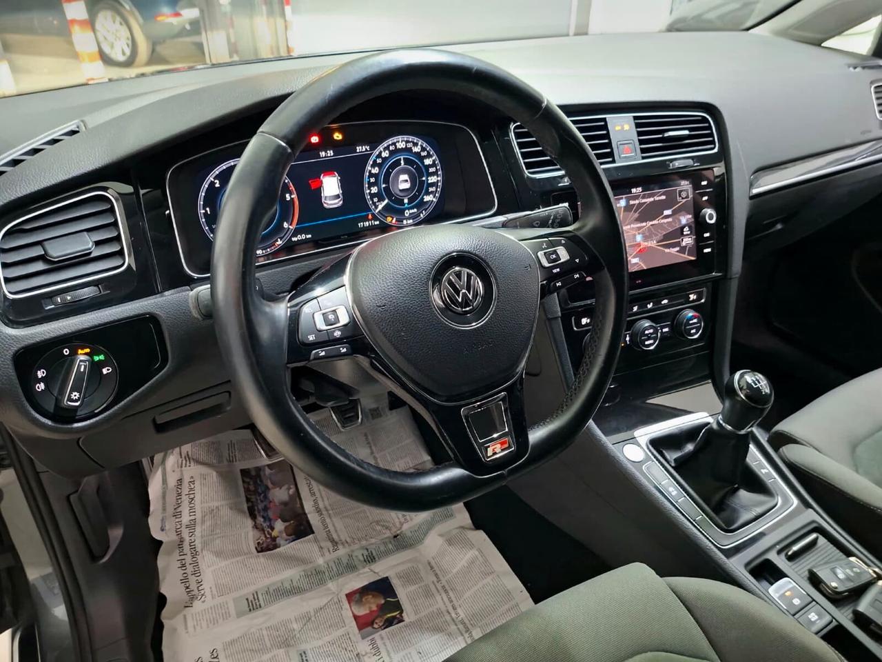 Volkswagen Golf 1.6 TDI 115cv Executive BlueMotion Technology 2017