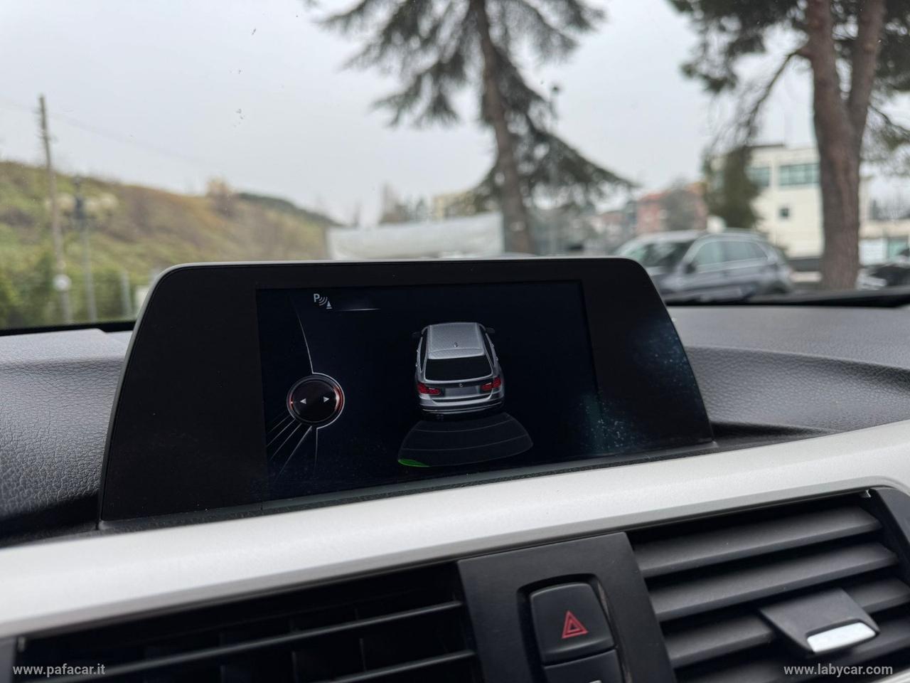 BMW 320d Touring Business aut.