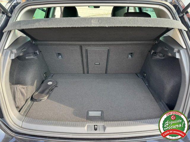 VOLKSWAGEN Golf 1.5 TGI 130cv DSG 5p. Executive SediliSport
