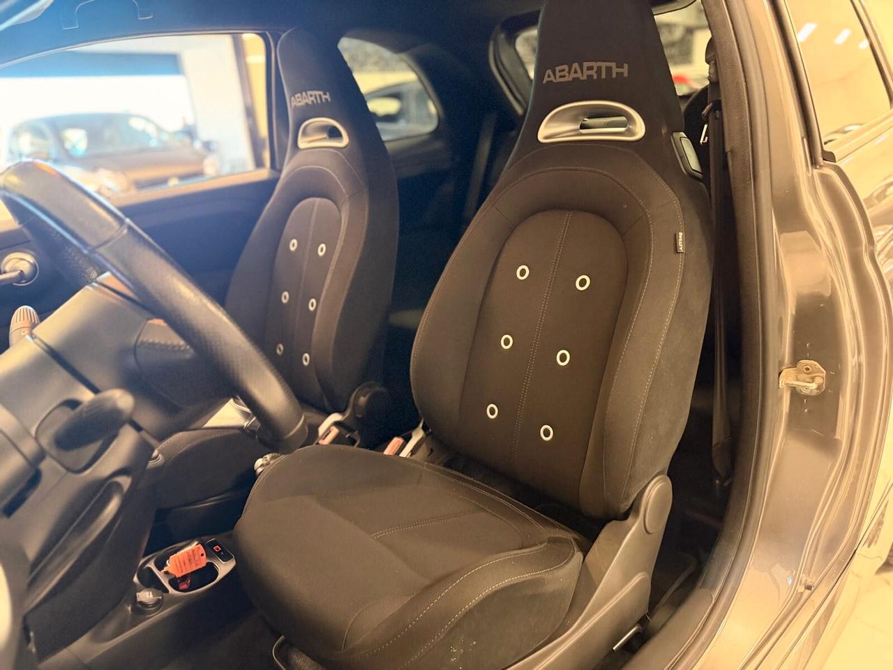 Abarth 595 1.4 Turbo T-Jet 160 CV Pista