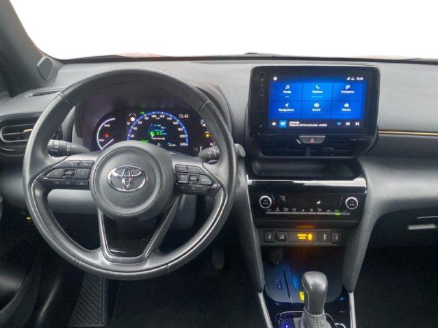 TOYOTA Yaris Cross 1.5 Hybrid 5p. E-CVT AWD-i Adventure