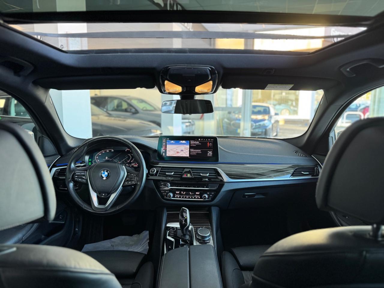 Bmw 520d xDrive Luxury TETTO LASER ACC