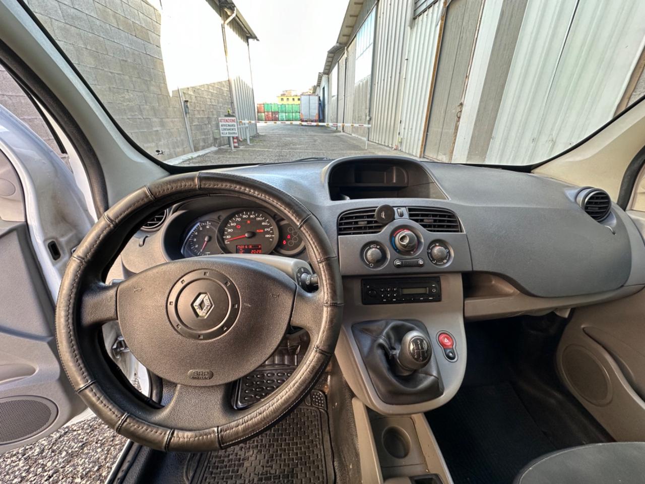 Renault Kangoo 1.5 dci furgone motore sostituito