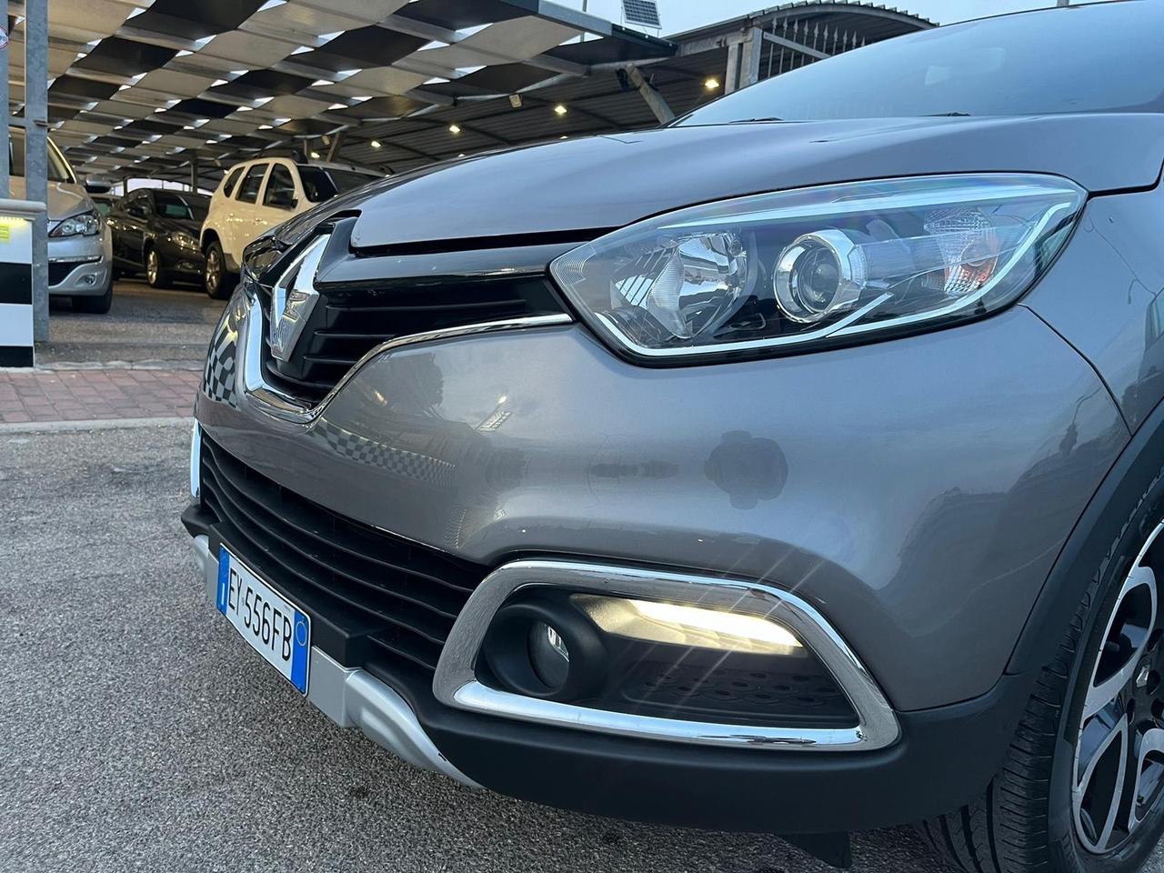 Renault Captur 1.5 dCi Project Runway Unipro 2015