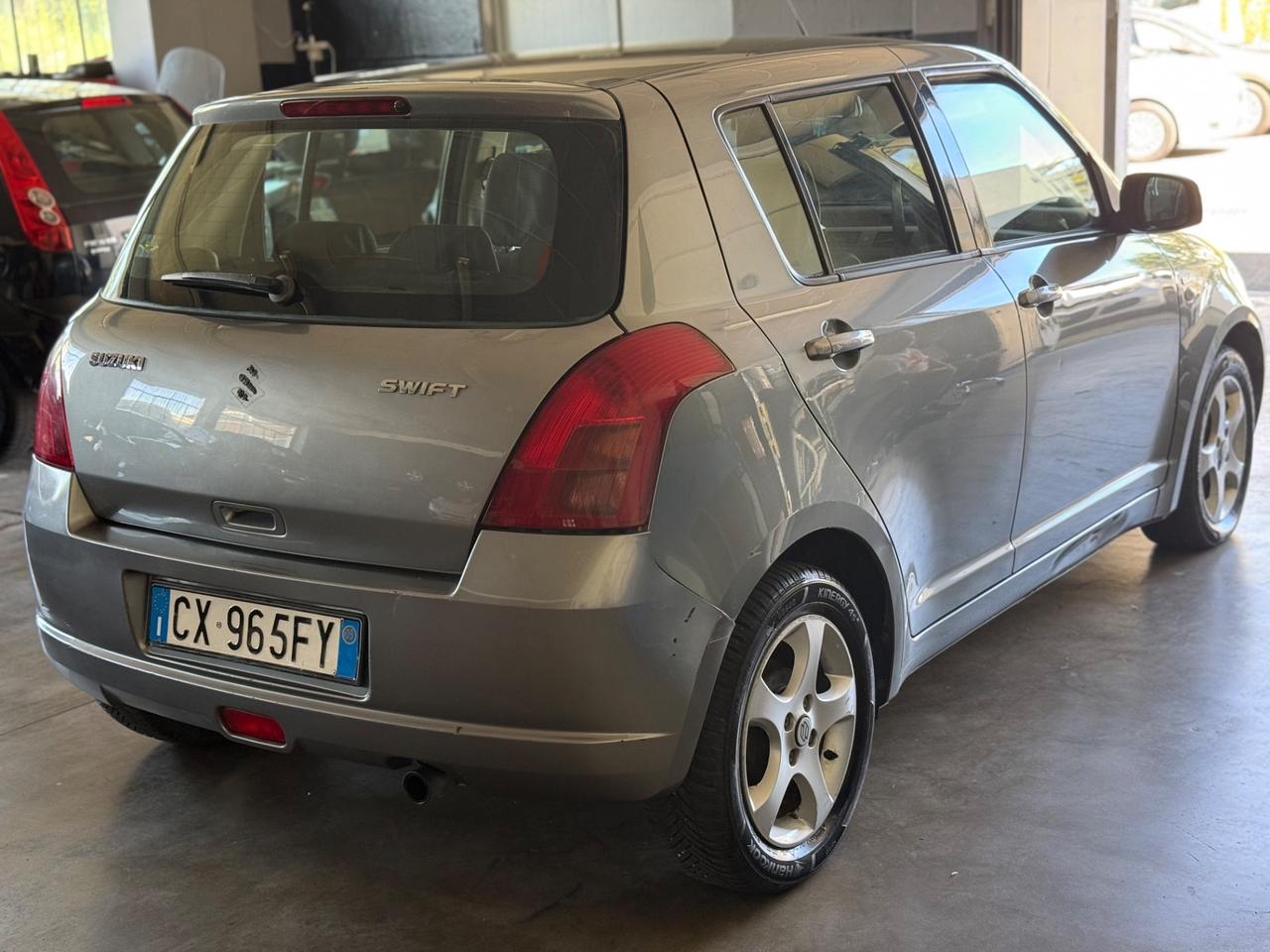 Suzuki Swift 1.3 DDiS 5p. GLX