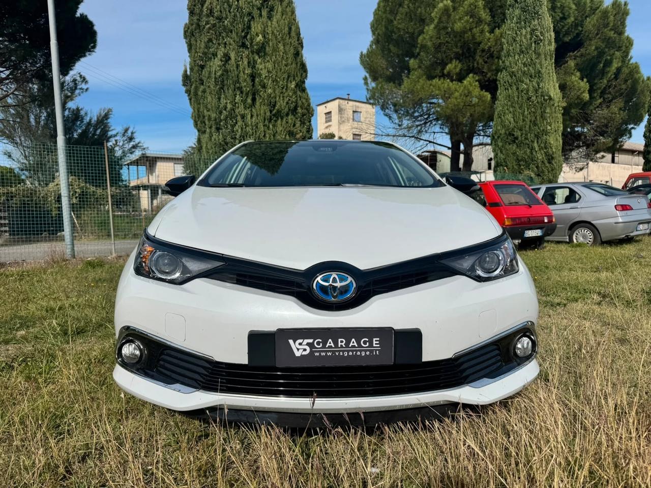 Toyota Auris 1.8 Hybrid Lounge
