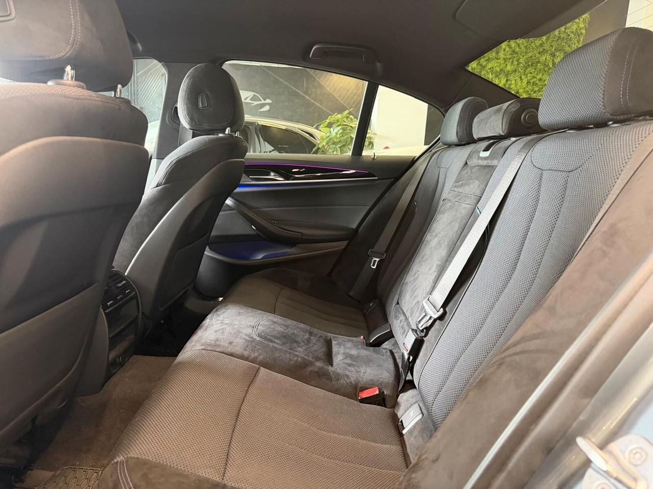 BMW 530D BERLINA M-SPORT 3.0 X-DRIVE 265CV NAVI CAM360° ANNO 2018