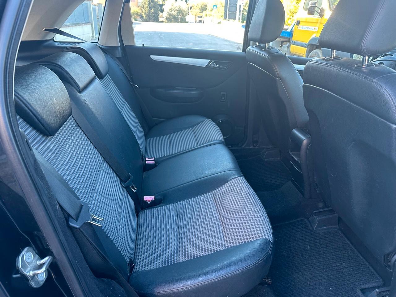 Mercedes-benz B 180 CDI Sport