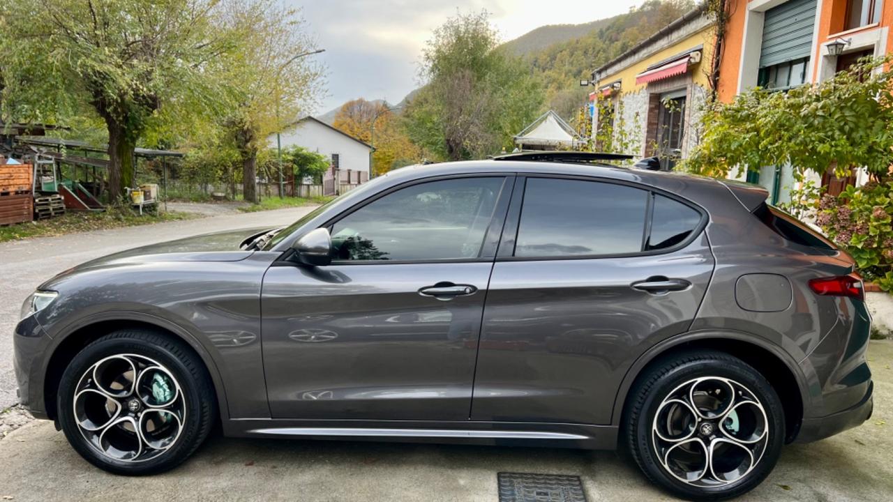 Alfa Romeo Stelvio 2.2 Turbodiesel 210 CV AT8 Q4 Executive