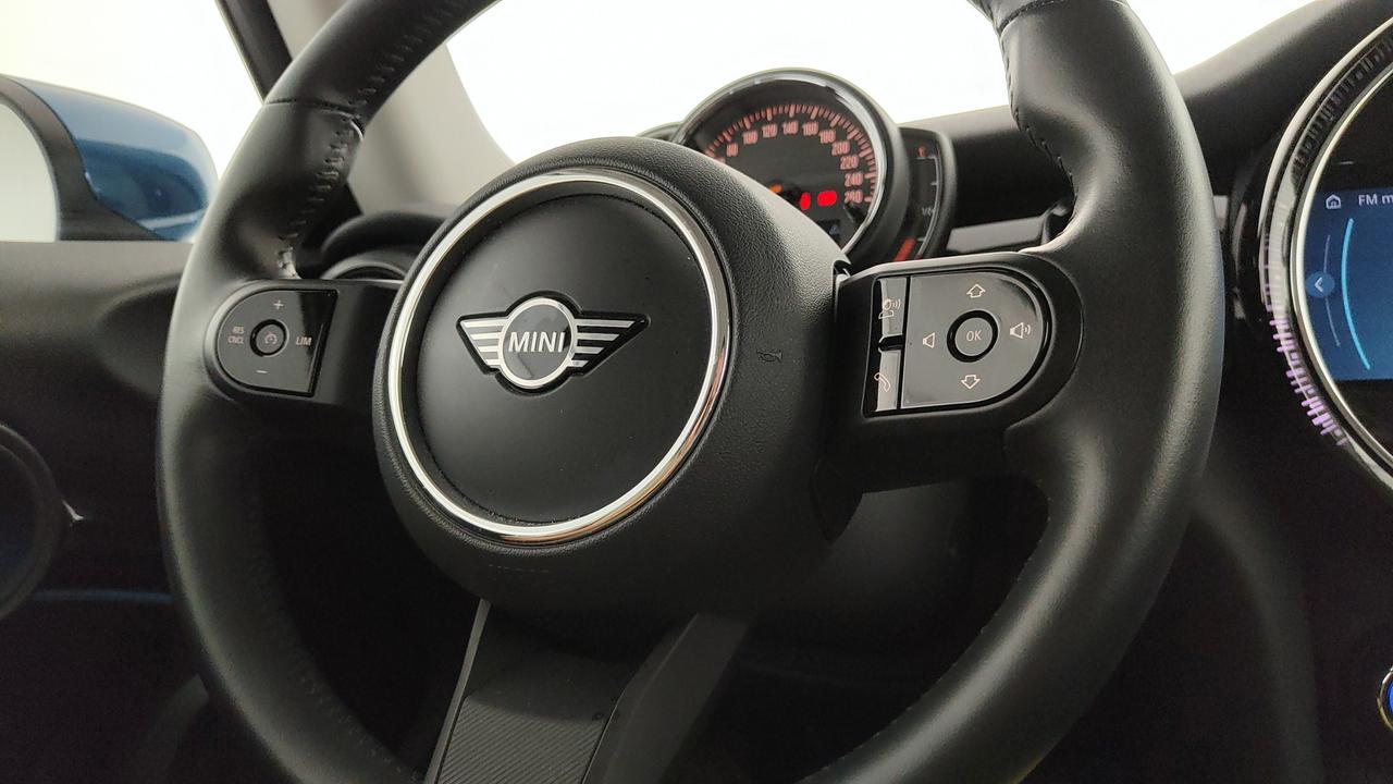 MINI Mini IV F56 2021 3p - Mini 3p 1.5 One Classic 75cv