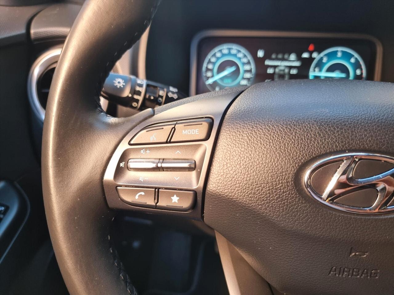 Hyundai Kona 1.6 CRDI Hybrid 48V iMT XLine 136 CV