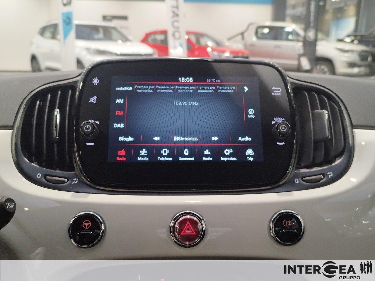 FIAT 500C 1.0 hybrid 70cv