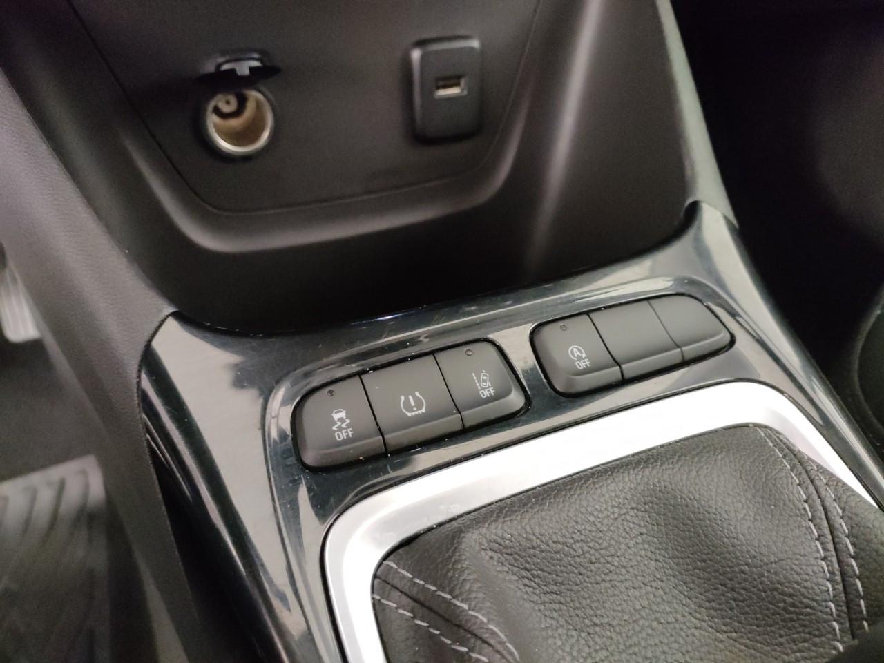 OPEL Crossland 1.2 Elegance s&s 110cv