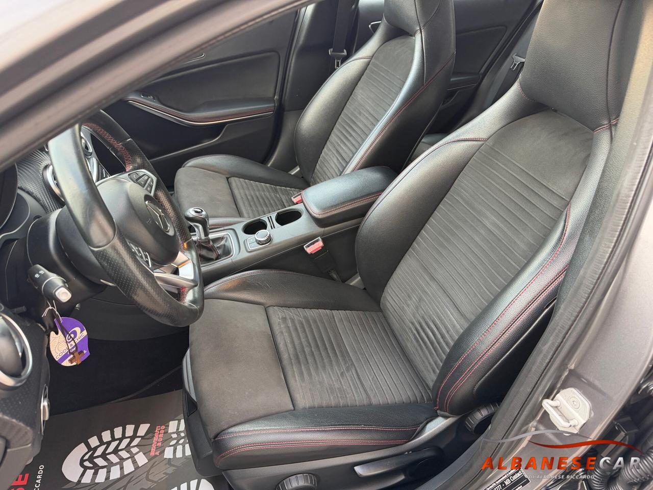 Mercedes-benz A 180 d Premium AMG