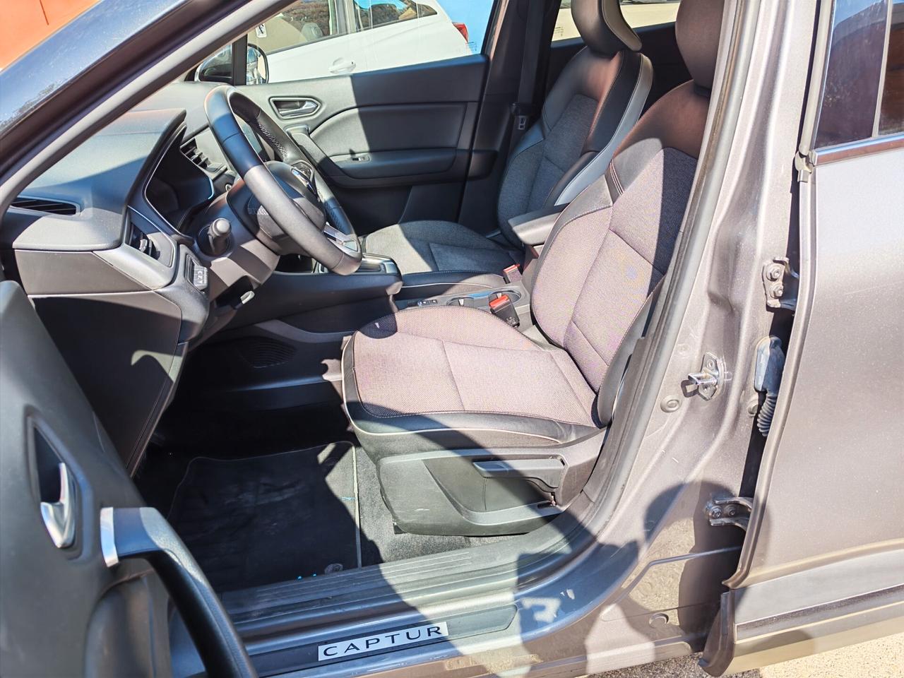 Renault Captur Full Hybrid E-Tech 145 CV Intens