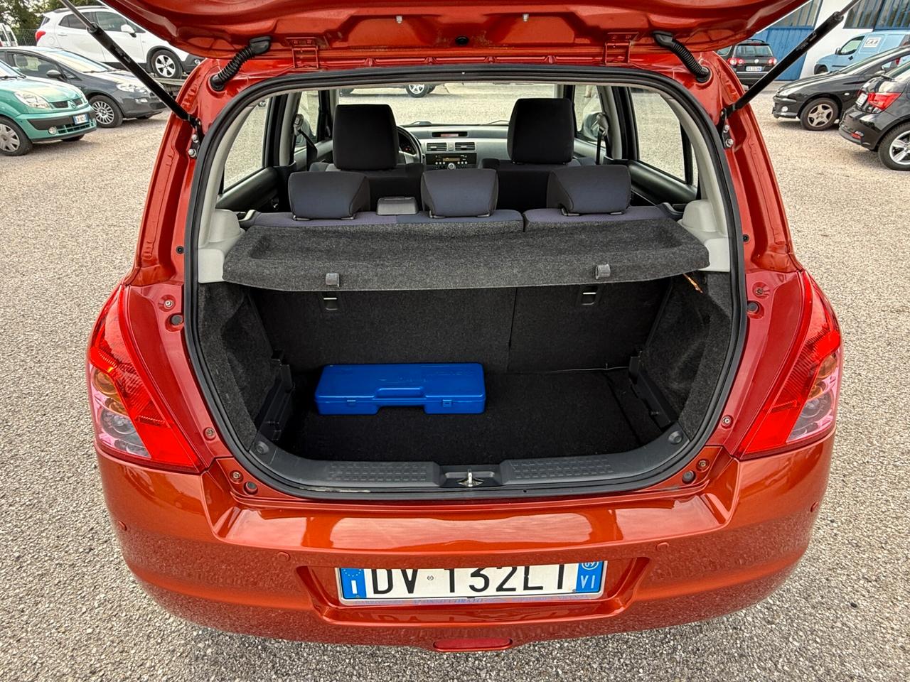 Suzuki Swift 1.3 Benz/Gpl 4x4 5p.